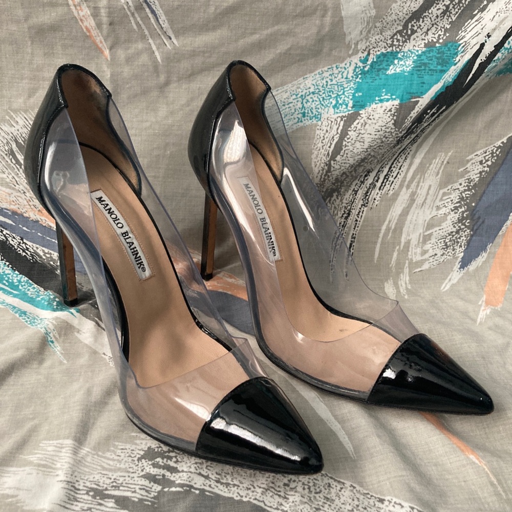 Manolo Blahnik High Heels 39 Black Closed Toe